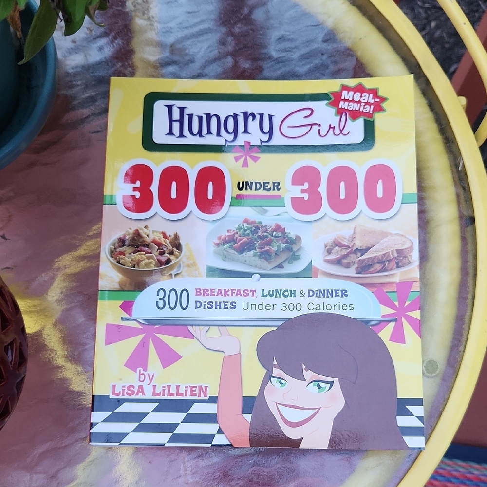 Hungry Girl Cookbook by Lisa Lillien
